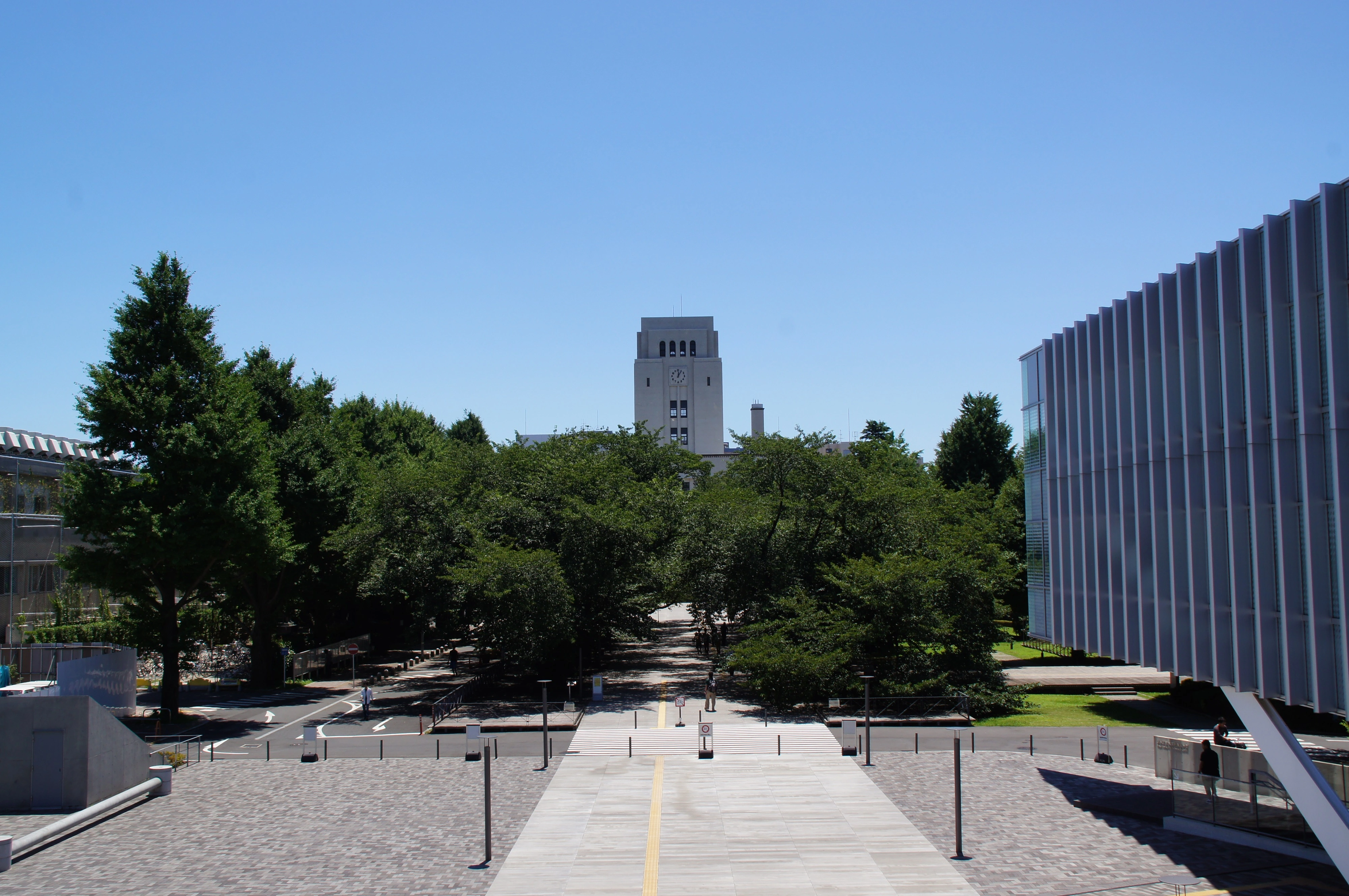 本館-図書館