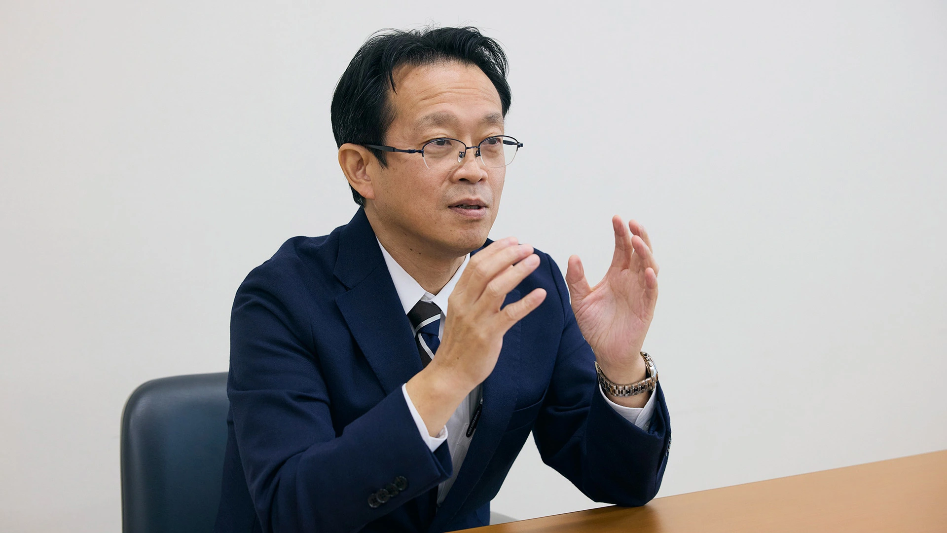 人物写真：山田哲也教授